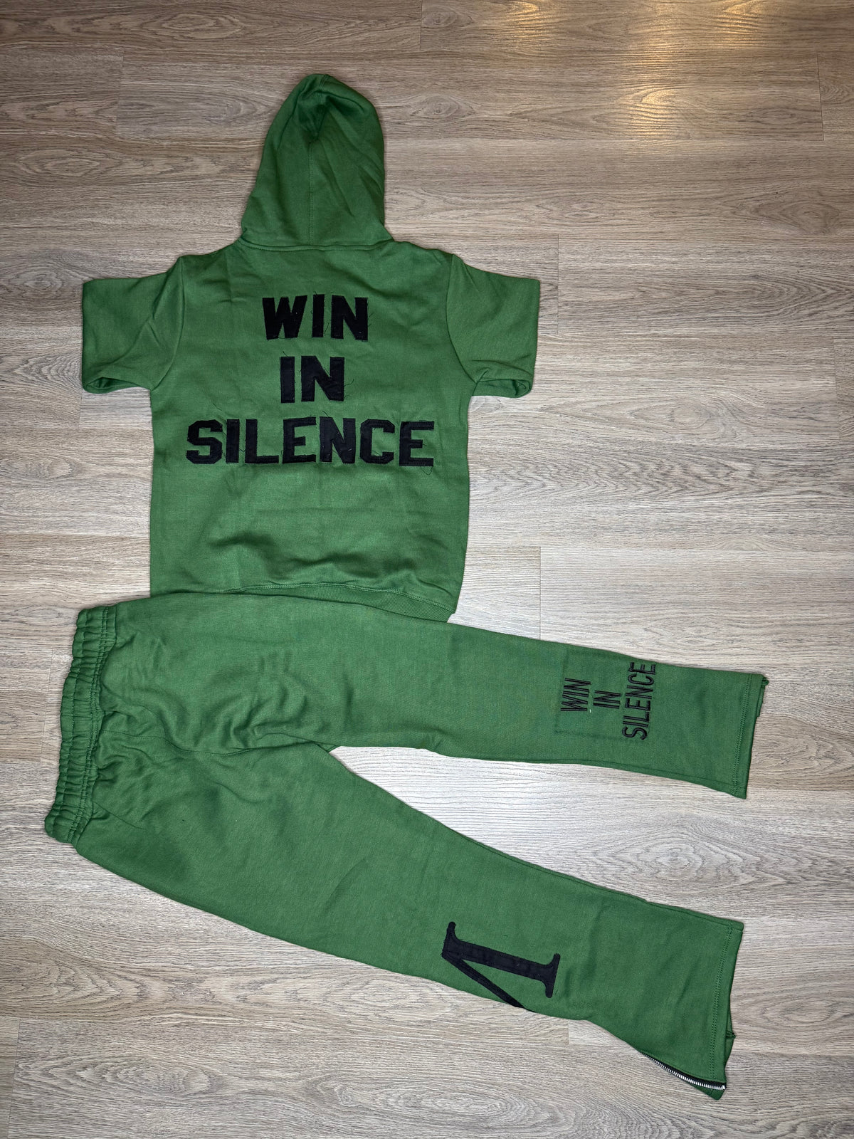 Win In Silence Set
