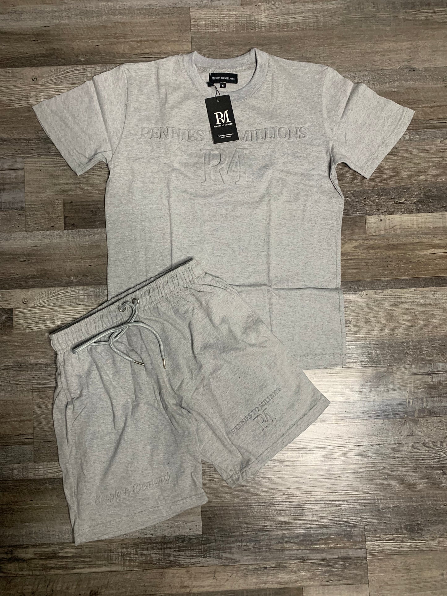 Embossed Short Set